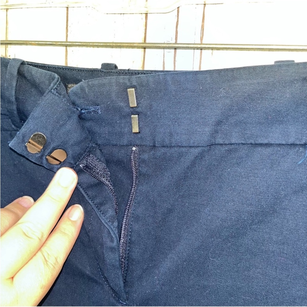 Talbots Navy Knee Shorts - Picture 3 of 5
